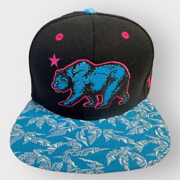 California Republic, SnapBack Hat, Unisex - Picture 2 of 8